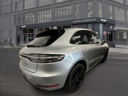 Used 2021 Porsche Macan GTS AWD/4WD image 4
