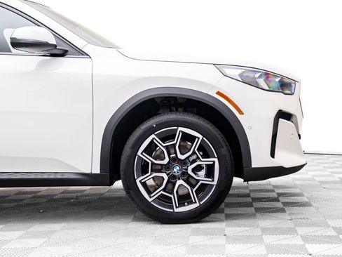 New 2026 BMW X2 xDrive28i w/ Technology Package AWD/4WD image 30