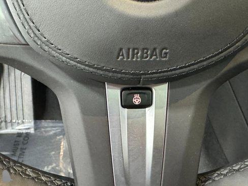 Certified 2025 BMW X4 xDrive30i w/ M Sport Package image 32