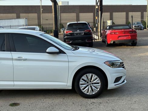 Used 2019 Volkswagen Jetta SE FWD image 5