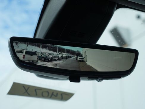 Used 2021 Chevrolet Silverado 1500 High Country w/ Technology Package image 39