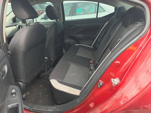 Used 2021 Nissan Versa SV FWD image 19