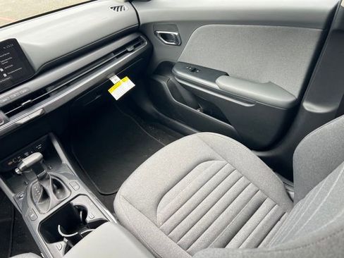 Certified 2025 Kia K4 EX FWD image 13
