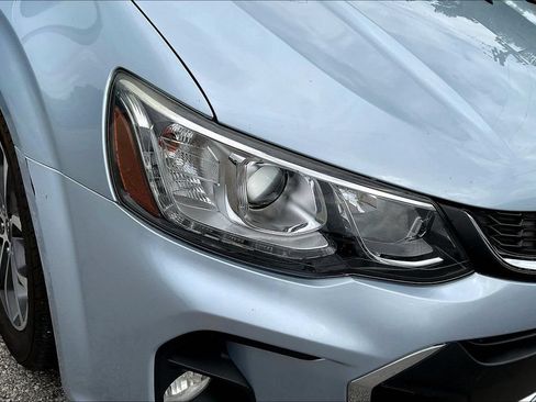Used 2018 Chevrolet Sonic LT w/ Convenience Package FWD image 25