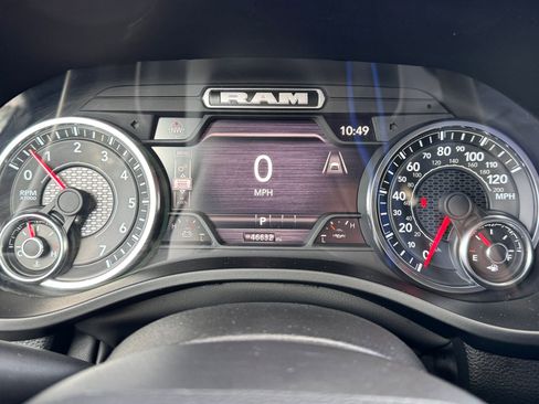 Used 2025 RAM 1500 Laramie image 20