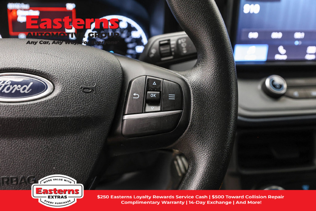 Used 2022 Ford Maverick XL FWD image 16