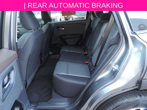 Certified 2023 Nissan Rogue SV FWD image 20