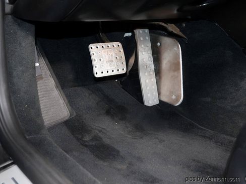 Used 2012 Maserati GranTurismo S RWD image 40