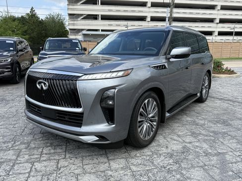 Certified 2026 INFINITI QX80 Luxe w/ Cargo Package RWD image 3