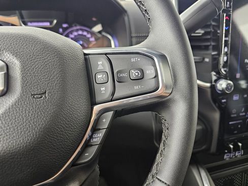 New 2026 RAM 2500 Laramie AWD/4WD image 26