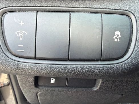 Used 2016 Kia Sorento AWD w/ LX Convenience Package image 21