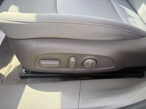 Used 2023 Chevrolet Malibu LS FWD image 8