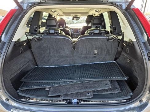 Used 2020 Volvo XC90 T8 Momentum image 15