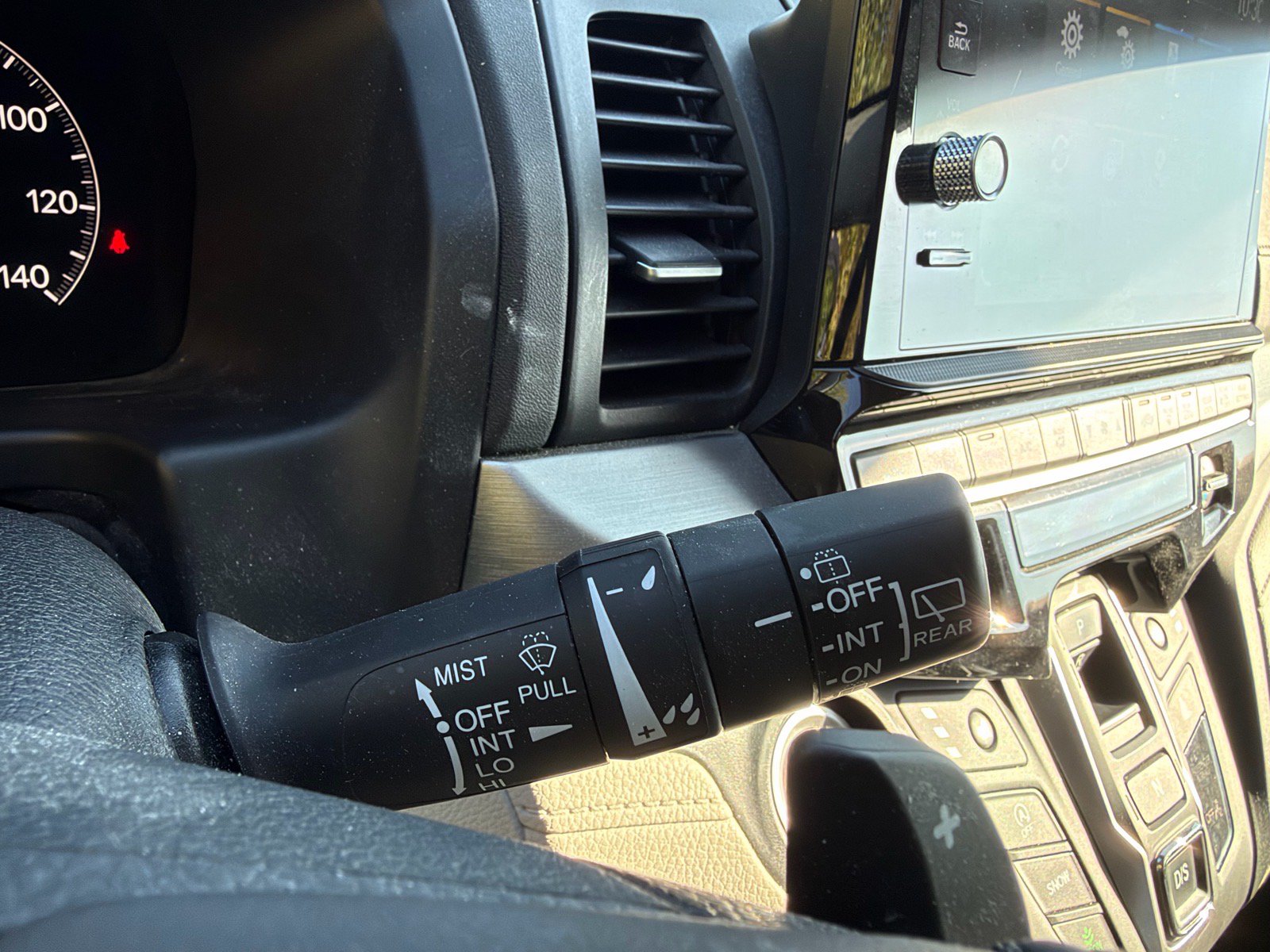 Used 2025 Honda Odyssey EX-L image 29