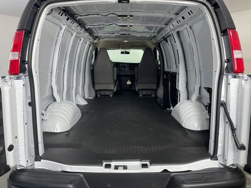 New 2026 Chevrolet Express 2500 w/ Driver Convenience Package RWD image 10
