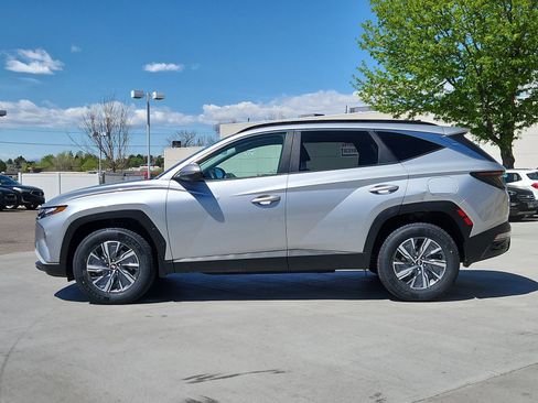 Used 2023 Hyundai Tucson Blue image 2