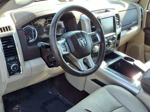 Used 2015 RAM 1500 Laramie w/ Convenience Group AWD/4WD image 17