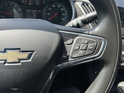 Used 2022 Chevrolet Malibu LT FWD image 23