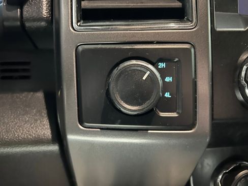 Used 2019 Ford F150 XLT w/ Equipment Group 302A Luxury image 13