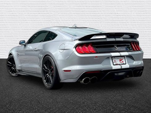 Used 2020 Ford Mustang Shelby GT500 w/ Technology Package RWD image 4