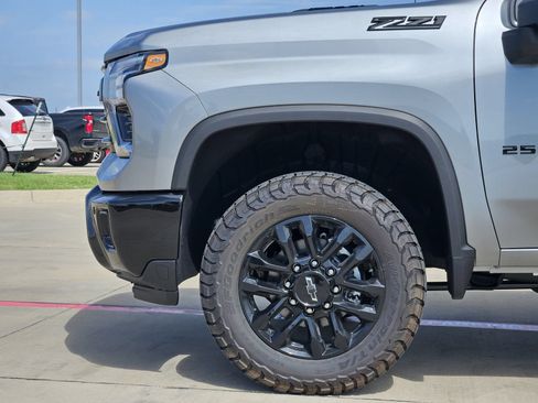 New 2026 Chevrolet Silverado 2500 LTZ w/ LTZ Plus Package AWD/4WD image 11