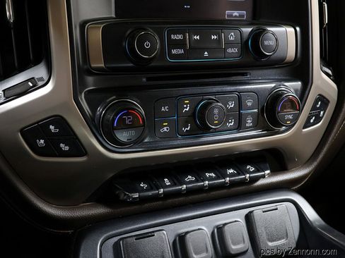 Used 2018 GMC Sierra 1500 Denali AWD/4WD image 22