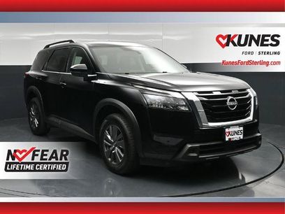 Used 2025 Nissan Pathfinder SV