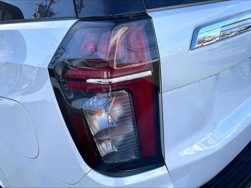 Used 2023 Chevrolet Tahoe Premier image 23