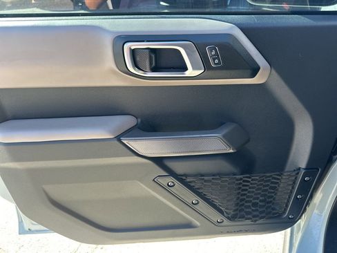 Used 2022 Ford Bronco Wildtrak image 25