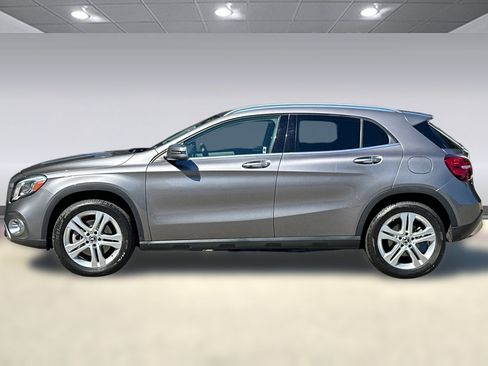 Certified 2020 Mercedes-Benz GLA 250 4MATIC image 2