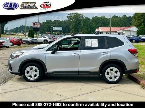 Used 2019 Subaru Forester image 18