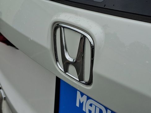 Used 2024 Honda CR-V Sport image 29