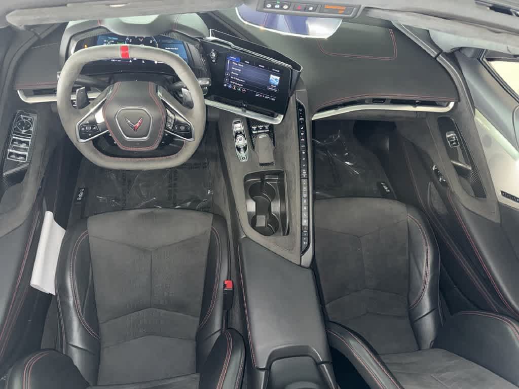 Used 2022 Chevrolet Corvette Stingray Premium Conv w/ Z51 Performance Package RWD image 24