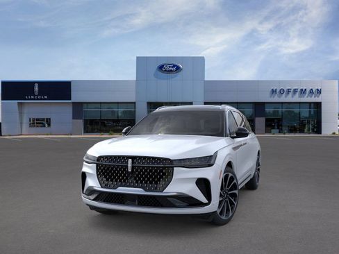 New 2026 Lincoln Nautilus Black Label AWD/4WD image 2