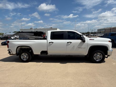 Used 2021 Chevrolet Silverado 2500 W/T w/ WT Convenience Package AWD/4WD image 4