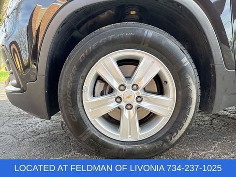 Certified 2020 Chevrolet Trax LT w/ LT Convenience Package AWD/4WD image 30