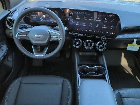 New 2026 Chevrolet Blazer EV LT FWD image 4