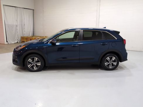 Used 2020 Kia Niro EX Premium FWD image 6