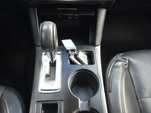 Used 2017 Subaru Outback 3.6R Limited image 17