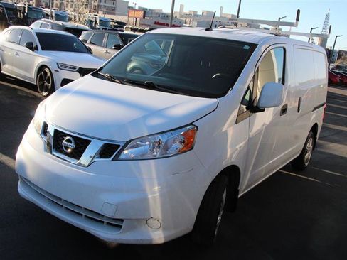 Used 2018 Nissan NV200 SV w/ Navigation Package image 3