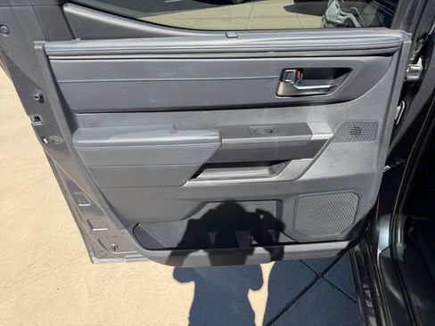Used 2023 Toyota Tundra Platinum AWD/4WD image 26