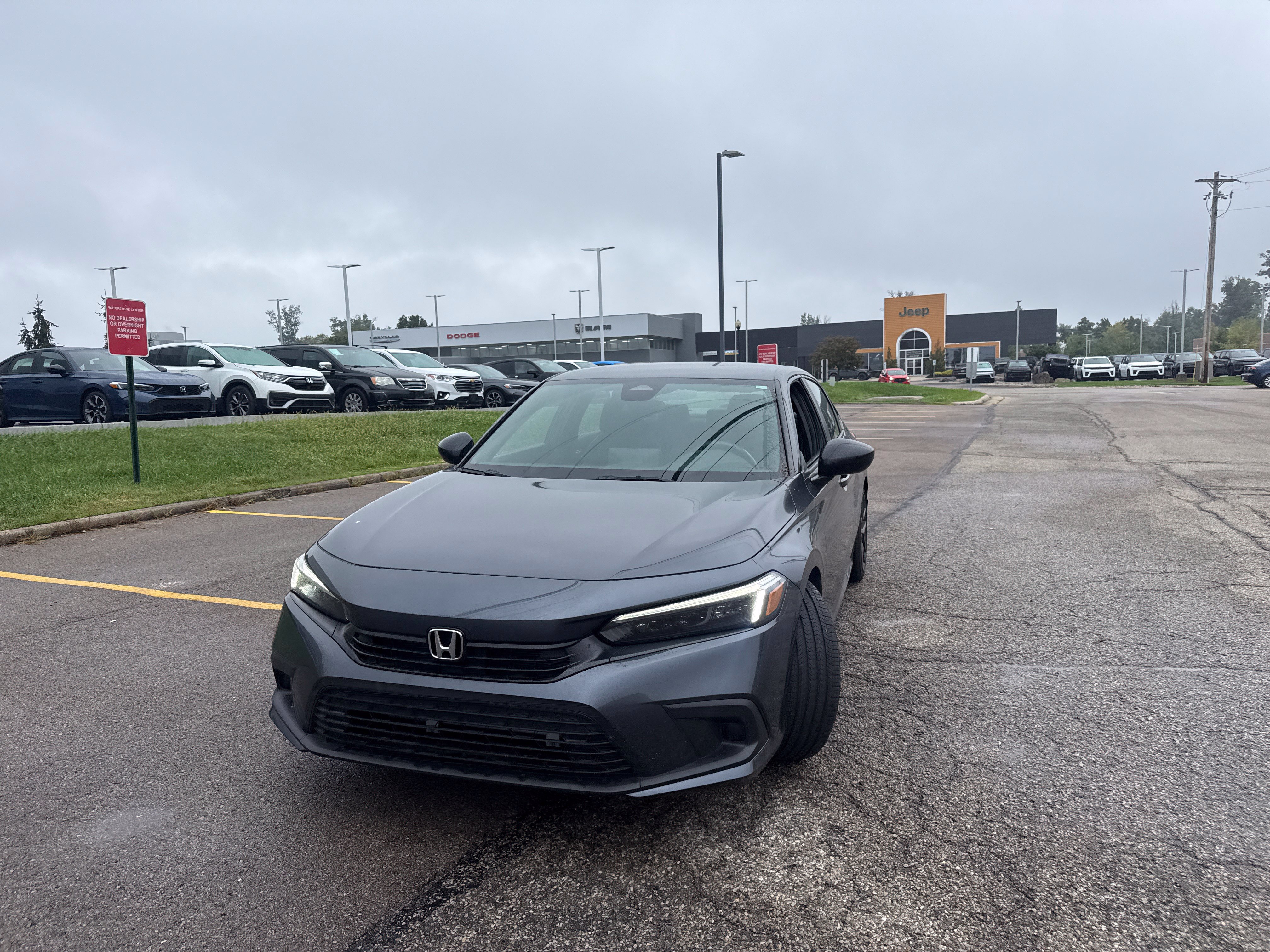 Used 2024 Honda Civic Sport image 19