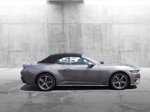Used 2024 Ford Mustang Premium RWD image 5