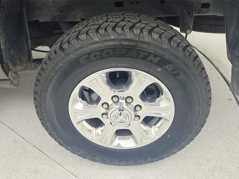 Used 2024 RAM 2500 Big Horn image 25
