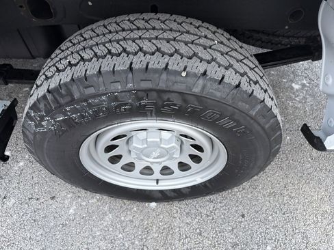 Used 2025 Chevrolet Silverado 1500 W/T w/ WT Value Package image 11