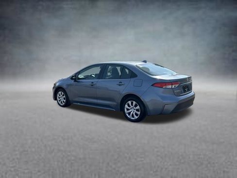 Used 2025 Toyota Corolla LE FWD image 3