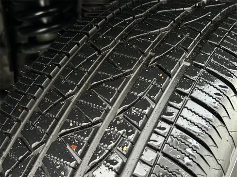 Certified 2020 Toyota Tacoma TRD Sport image 27