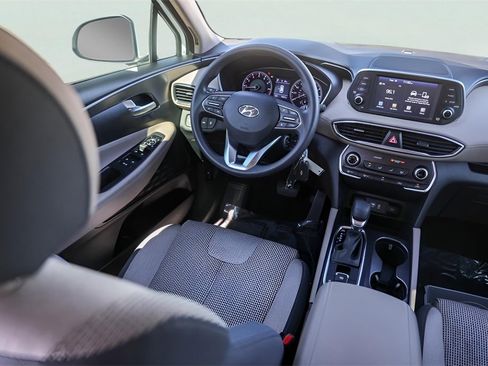 Used 2019 Hyundai Santa Fe SE image 29