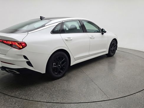 Used 2025 Kia K5 LXS image 9