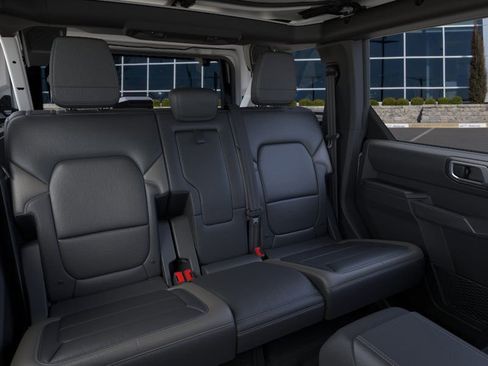 New 2026 Ford Bronco Outer Banks image 11